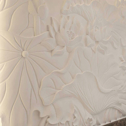 Nanoglass Panel Carving & Sandblast tem um forte sentido tridimensional e uma forte atmosfera artística.